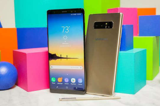 一代机皇三星Note 9亮相:配置彪悍!
