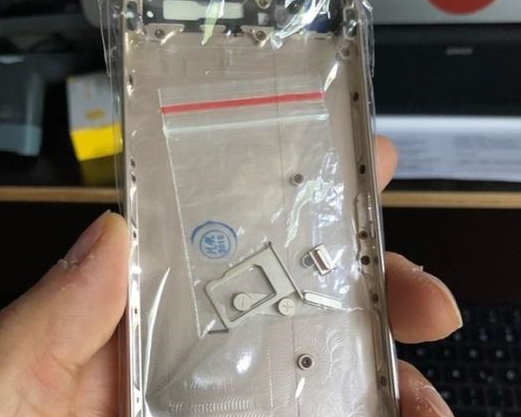 二代iPhone SE售价泄露:3788元起
