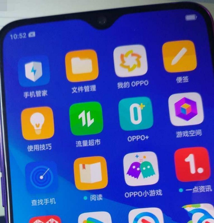 OPPO F9海报曝光:水滴刘海成亮点