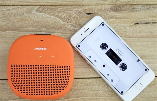 SoundLink Micro蓝牙音响开启立体声模式的方法介绍