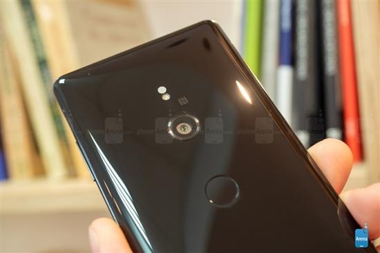 索尼正式推出Xperia XZ3：搭载Bravia图像处理技术