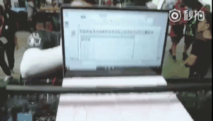 雷神秀世界上首款支持IP68防尘防水的笔记本