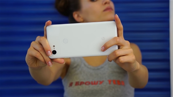 谷歌Pixel 3 XL再曝光,或已在乌克兰黑市上线