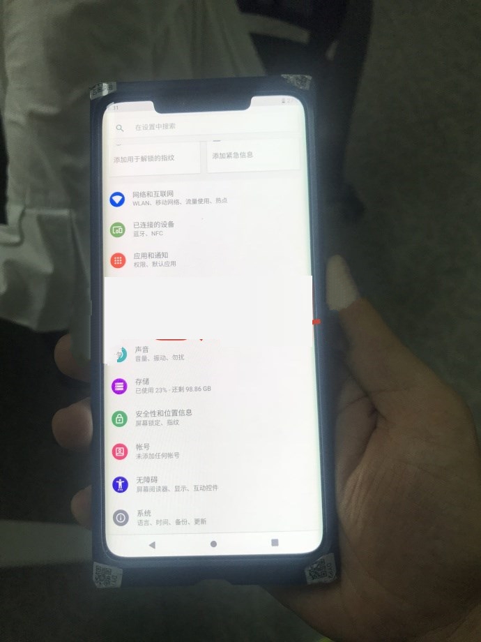 华为Mate 20 Pro真机照露面：曲面屏