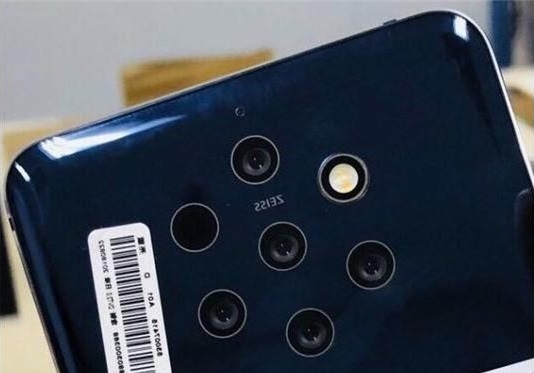 Nokia 9 谍照曝光：背面有七个圆孔