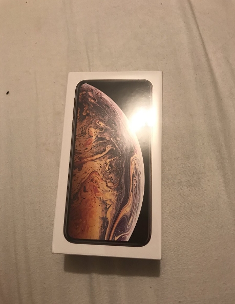 iPhone XS/XS Max今天开卖！已有用户提前收货