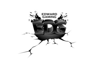 英雄联盟全球总决赛：EDG竟然靠这波操作拿下比赛!LPL牛逼!
