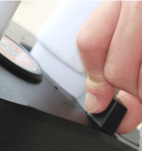 在哈啰出行中进行锁车的方法