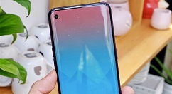 三星已批量生产开孔式柔性OLED面板