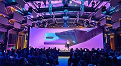OPPO在米兰推出R17 Pro：599欧元