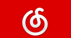 在网易云音乐里查看热评的操作过程