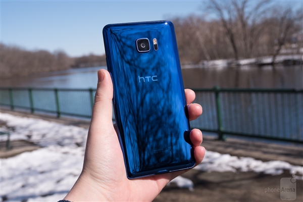 HTC公开今年Q3财报:营收40.4亿新台币
