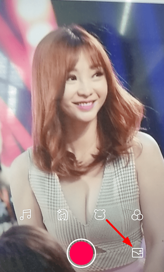 全民小视频APP导入本地视频的图文操作