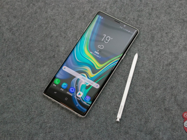 三星Galaxy Note 9初雪白开卖:6960元