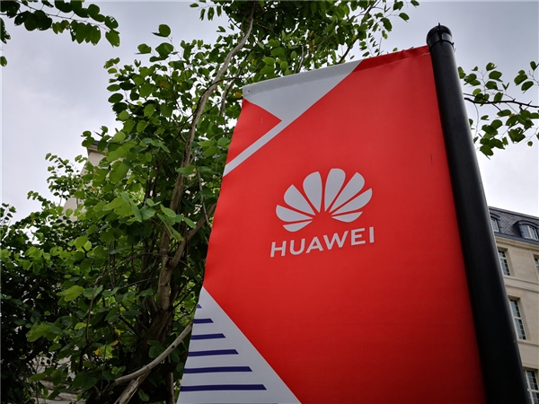 华为P Smart 2019即将上线欧洲：水滴屏设计
