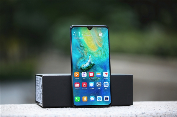 上月国内Android手机性能排名:华为Mate 20赢了