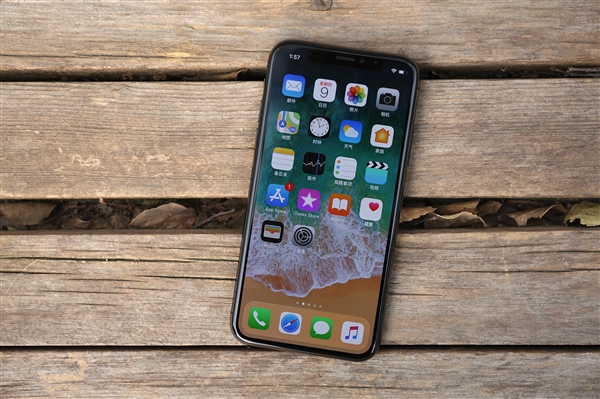 苹果CFO：处于激活状态的iPhone超过9亿台