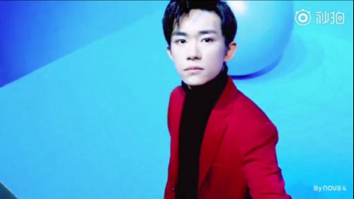 华为nova4实力很强：拍摄vlog赞！