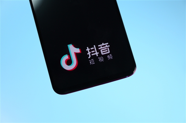 抖音发布“多闪”APP,正式进入社交领域