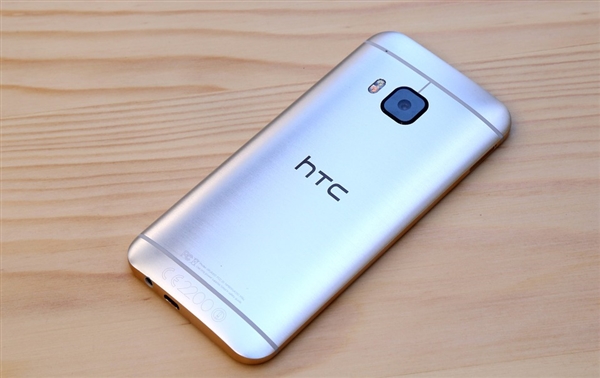 HTC上个月营收新台币10.1亿元