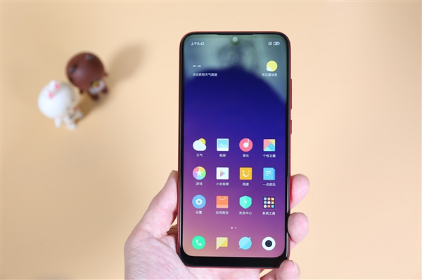 新海报暗示：红米Note 7 Pro或搭屏幕指纹？
