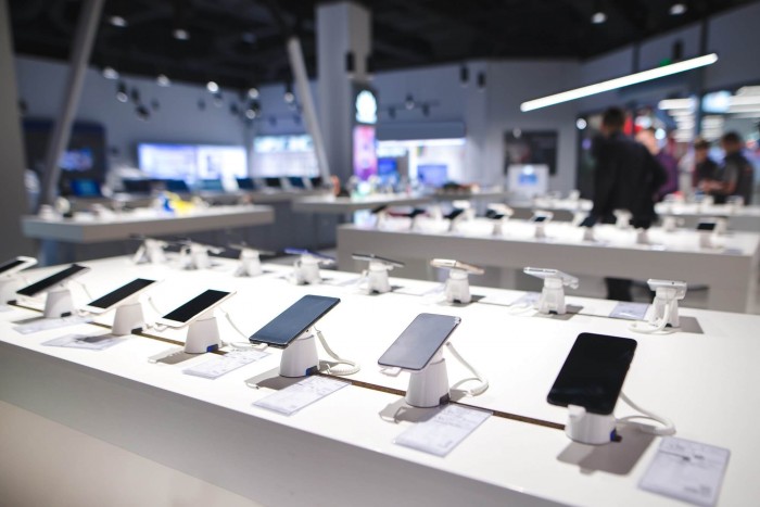 CCS insight预计2019智能手机的销量会减少3%