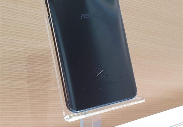 新品华硕Edition 30登场：限量发售