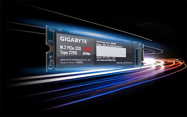 技嘉展示第一款PCIe 4.0 SSD