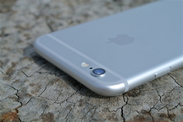 iPhone 6s“尝上”iOS 13：再战三年没问题！