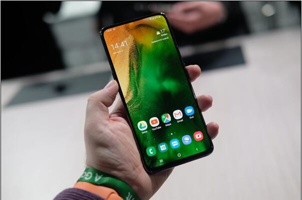 Galaxy A80将走进印度市场：升降式旋转摄像头