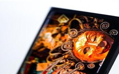 oppo官方发布：将采用高透光率摄像头