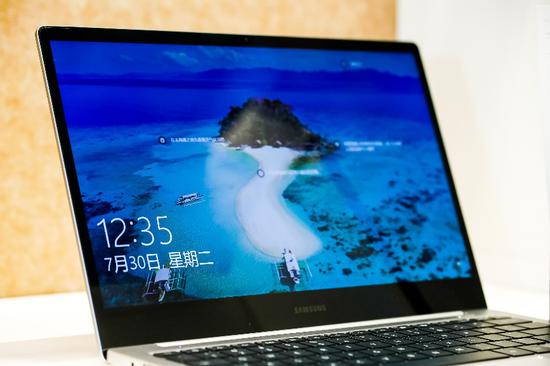 三星带来曜系列笔记本：第八代酷睿处理器