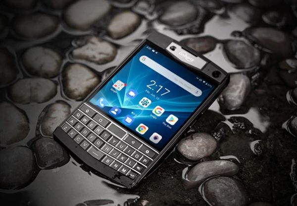 全键盘安卓手机Unihertz Titan现身：4.5寸屏