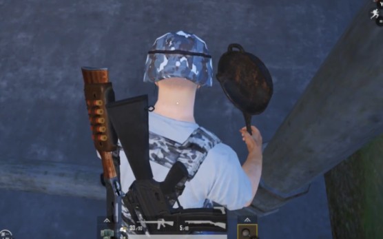 和平精英靶场防空洞水管卡瞬移攻略