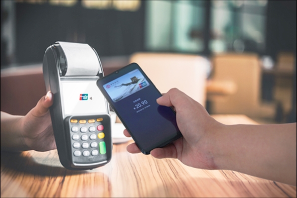 iQOO Pro 5G预售又卖光：竞争力强