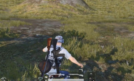 和平精英靶场防空洞水管卡瞬移攻略