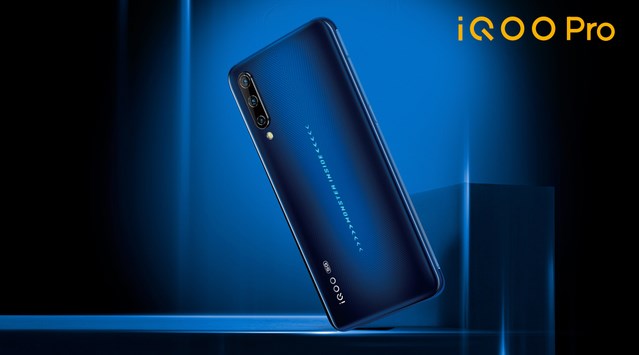 iQOO Pro登场：四曲面玻璃设计