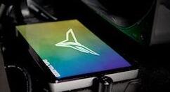 十铨展示新款RGB SSD 即将上市