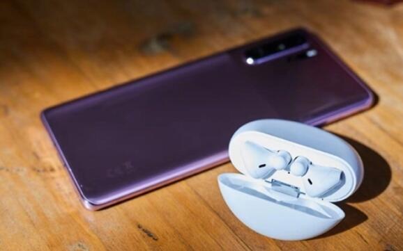 华为带来全新耳机：15dB降噪