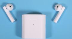 小米真无线耳机Air 2第一次登场 通话更清晰