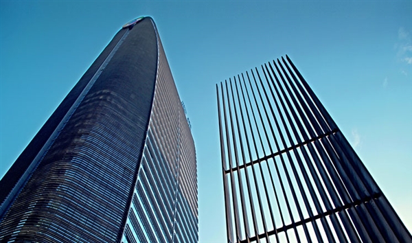 很拼！腾讯控股：再回购11万股股票 使用3694.89万港元