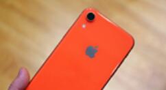 苹果第二代iPhone SE稳了！