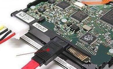 win7显示磁盘处于脱机状态的处理方法