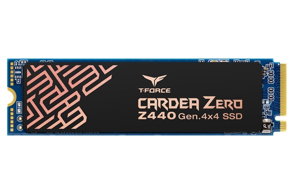 十铨科技迎来PCIe 4.0 SSD 石墨烯散热