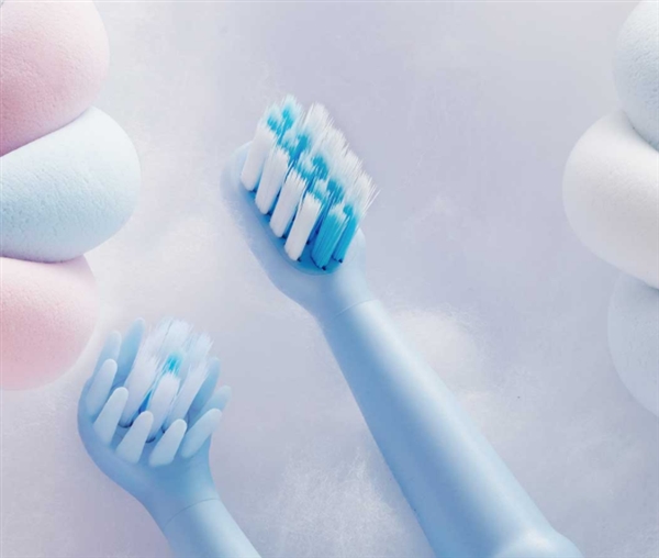 小米众筹爆品开售：会讲故事的牙刷