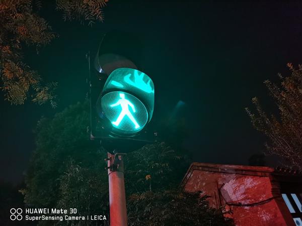 3分钟带你了解新iPhone拍照为何总是上演“鬼影重重”
