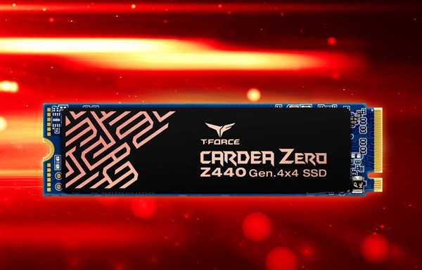 十铨科技迎来PCIe 4.0 SSD 石墨烯散热