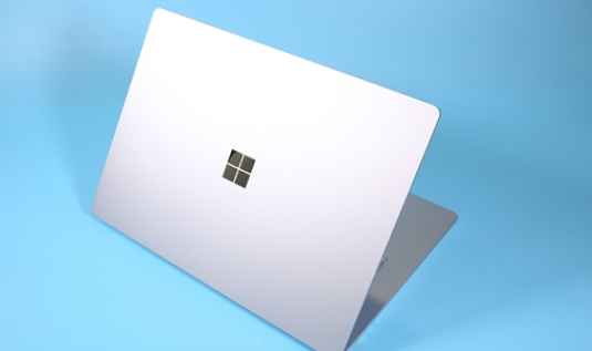 微软Surface Laptop 3上图：定制锐龙芯！可以入手