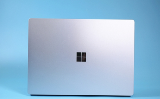 微软Surface Laptop 3上图：定制锐龙芯！可以入手
