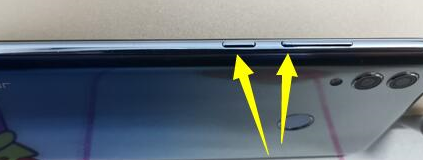 荣耀10青春版进行截图的操作过程